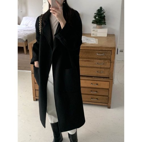 루어스룸 끌로이 로브 롱 핸드메이드코트